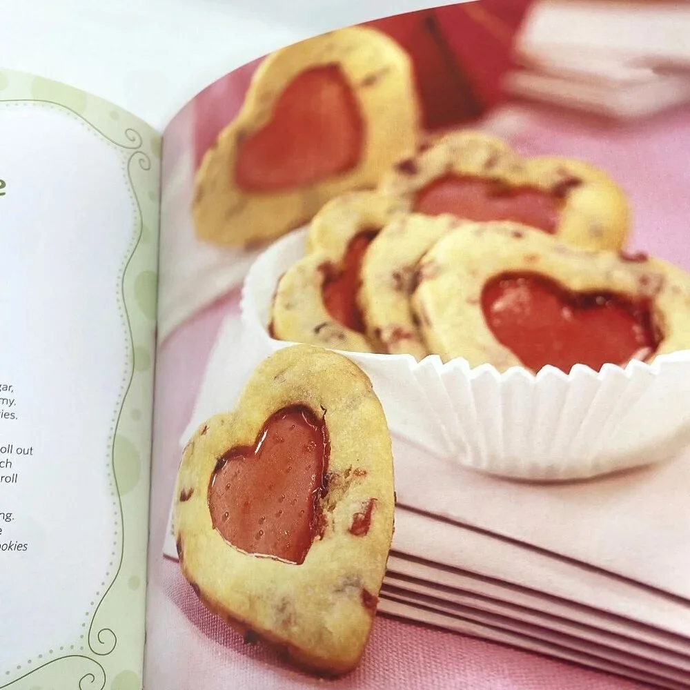 Fun Stuff Cookies by Publications International Ltd. Favorite Brand Name Recipes